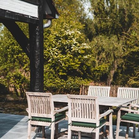 Guesthouse Ter Linden Bazel エクステリア 写真