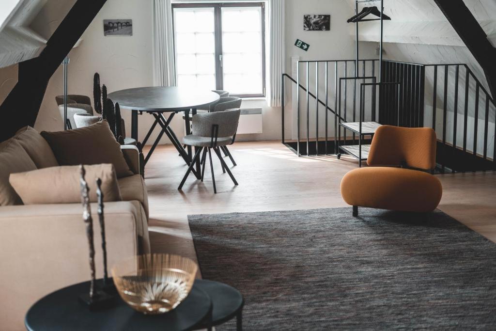 Guesthouse Ter Linden Bazel エクステリア 写真